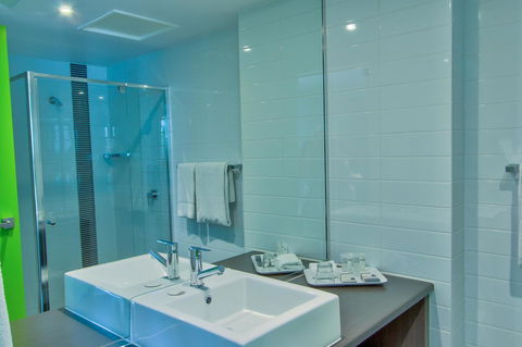 Mackay Oceanside Central Hotel Official - Newcastle Accommodation 13