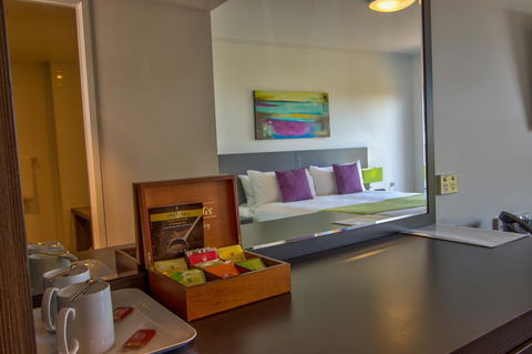 Mackay Oceanside Central Hotel Official - Newcastle Accommodation 1