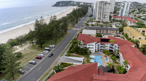 Le Beach Apartments - Newcastle Accommodation 5