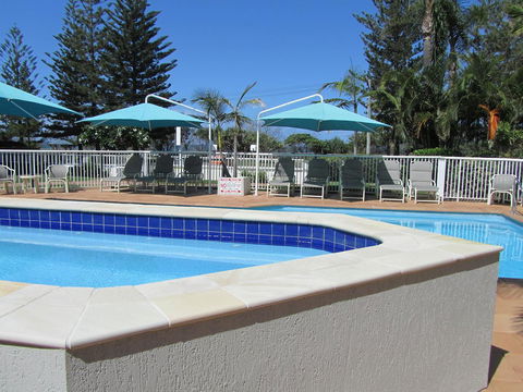 Le Beach Apartments - Newcastle Accommodation 17