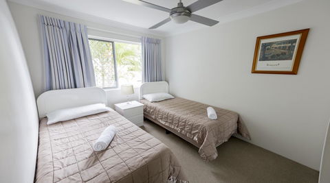 Le Beach Apartments - Newcastle Accommodation 10