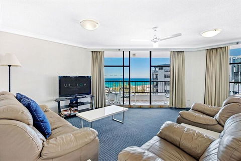 ULTIQA Beach Haven On Broadbeach - New Castle Tourism 20