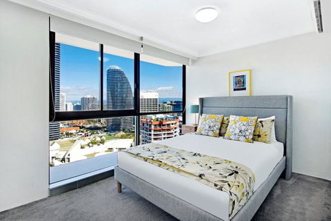 ULTIQA Beach Haven On Broadbeach - New Castle Tourism 7