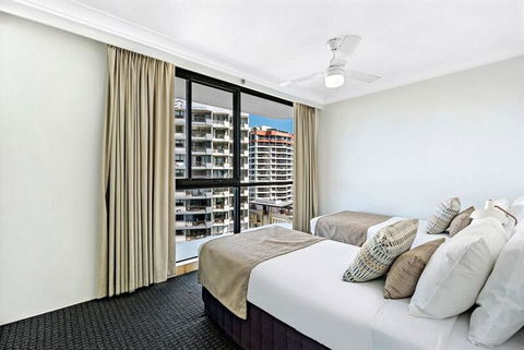 ULTIQA Beach Haven On Broadbeach - New Castle Tourism 44