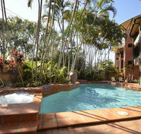 Bermuda Villas - Newcastle Accommodation