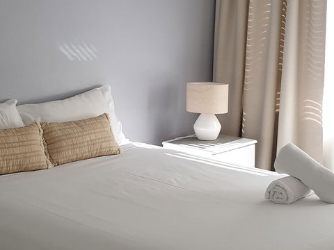 Oceania On Burleigh Beach - Newcastle Accommodation 8