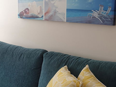 Oceania On Burleigh Beach - Newcastle Accommodation 12