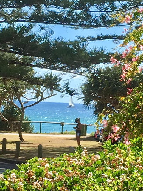Oceania On Burleigh Beach - Newcastle Accommodation 25