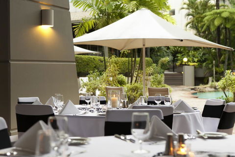 Novotel Cairns Oasis Resort - New Castle Tourism 40
