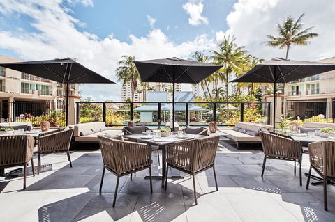 Novotel Cairns Oasis Resort - New Castle Tourism 32