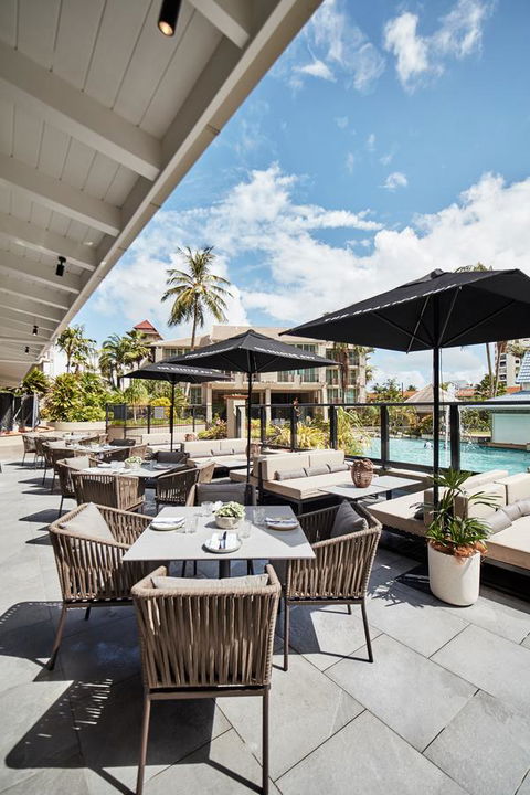 Novotel Cairns Oasis Resort - New Castle Tourism 8