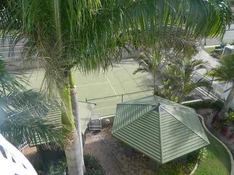 2nd Avenue Beachside Apartments - Newcastle Accommodation 14