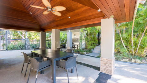 Currumbin Sands On The Beach - Newcastle Accommodation 30