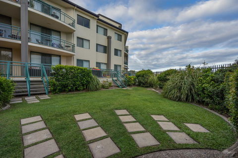 Currumbin Sands On The Beach - Newcastle Accommodation 38