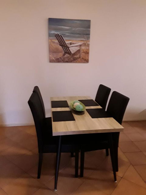 Jackies Holiday Apartment - New Castle Tourism 19