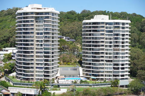 Gemini Court Holiday Apartments - Newcastle Accommodation 4