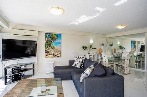 Gemini Court Holiday Apartments - Newcastle Accommodation 5