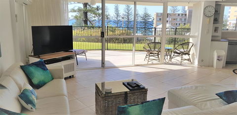 Gemini Court Holiday Apartments - Newcastle Accommodation 25