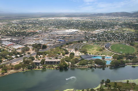Jacana Apartments - New Castle Tourism 12