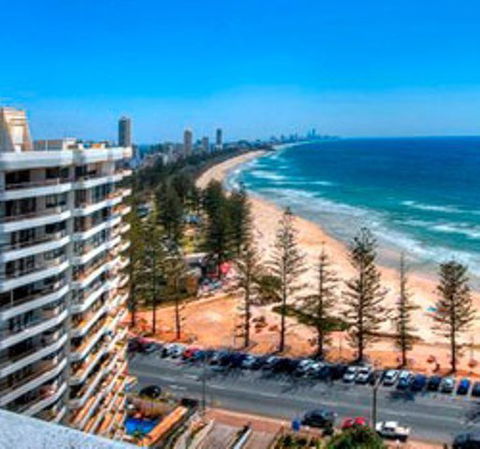 Burleigh Beach Tower - Newcastle Accommodation 11