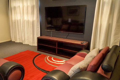 Atricom - Newcastle Accommodation 8