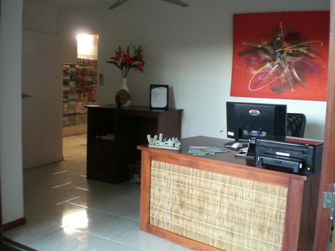 Cairns Rainforest Retreat - New Castle Tourism 3