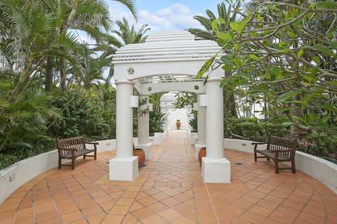 ULTIQA Burleigh Mediterranean Resort - Newcastle Accommodation 18