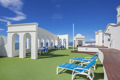 ULTIQA Burleigh Mediterranean Resort - Newcastle Accommodation 26