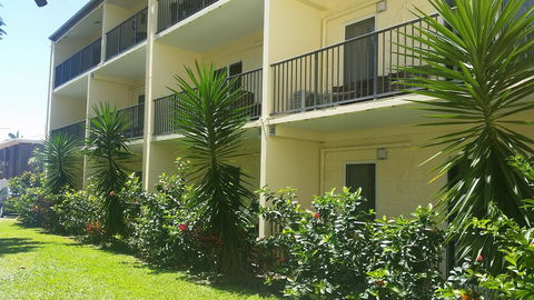 Cairns Queenslander Hotel & Apartments - New Castle Tourism 26