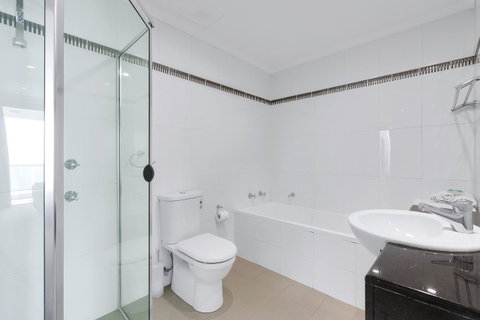 Pacific Views Resort - Newcastle Accommodation 19