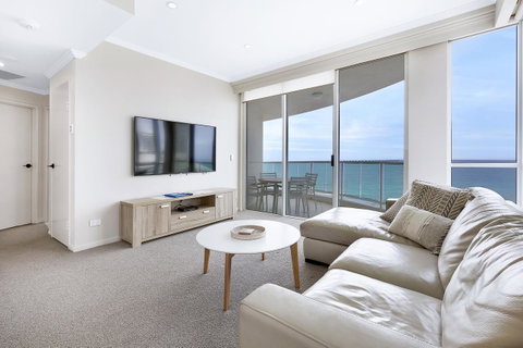 Pacific Views Resort - Newcastle Accommodation 5