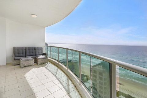 Pacific Views Resort - Newcastle Accommodation 17