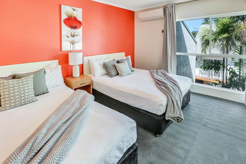 Coral Tree Inn - New Castle Tourism 23