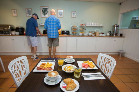 Coral Tree Inn - New Castle Tourism 8