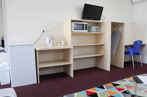 YAL Cairns - A Motel That Makes A Difference - New Castle Tourism 19