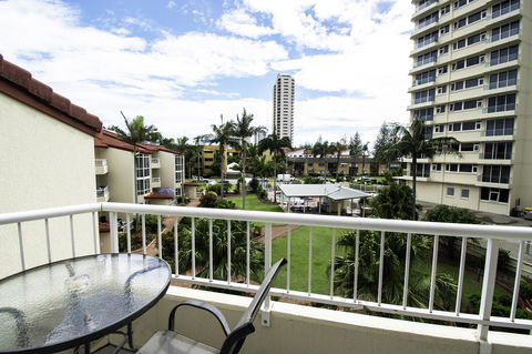 Key Largo Holiday Apartments - Newcastle Accommodation 5