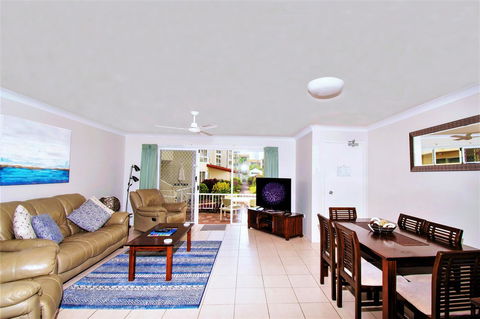 Key Largo Holiday Apartments - Newcastle Accommodation 12