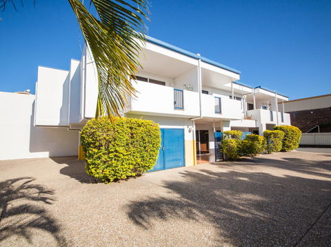 Cosmopolitan Motel & Serviced Apartments - New Castle Tourism 2