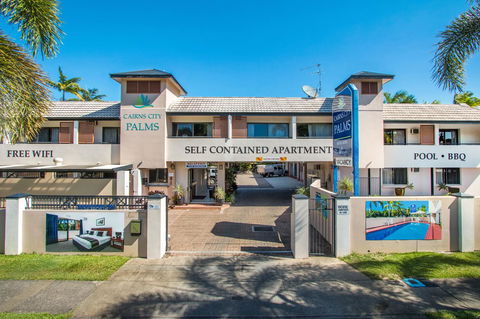 Cairns City Palms - New Castle Tourism 32