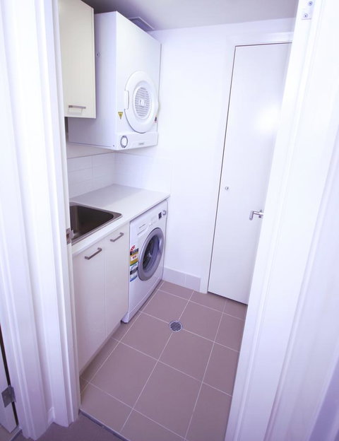 Domain Serviced Apartments - Newcastle Accommodation 4