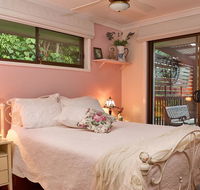 Manitzky Magic -BB Home with Heart - Newcastle Accommodation