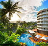 DoubleTree by Hilton Cairns - New Castle Tourism