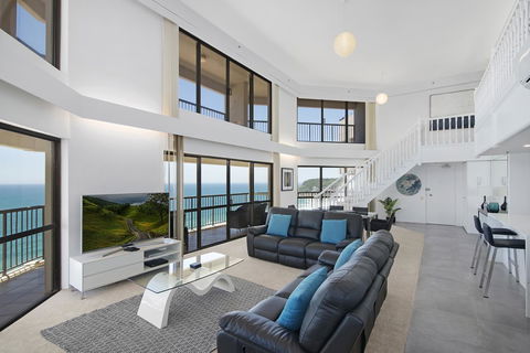 Burleigh Esplanade Apartments - Newcastle Accommodation 30