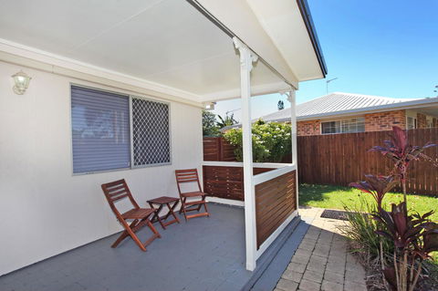 6 Botany Court Marcoola Beach - Pet Friendly 500 Bond - Newcastle Accommodation 5