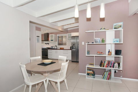 6 Botany Court Marcoola Beach - Pet Friendly 500 Bond - Newcastle Accommodation 15