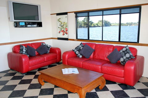 Coomera Houseboats - Newcastle Accommodation 17