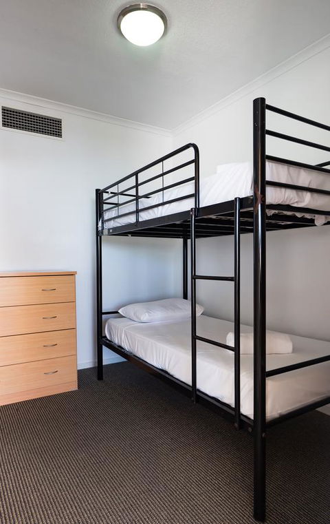 Swell Resort Burleigh Heads - Newcastle Accommodation 30