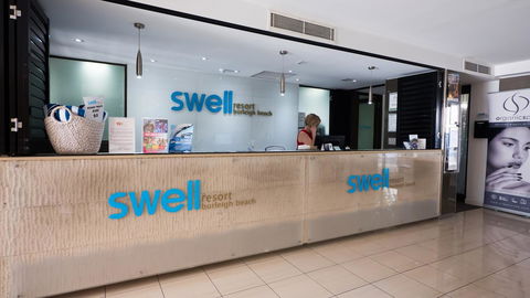Swell Resort Burleigh Heads - Newcastle Accommodation 14