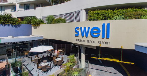 Swell Resort Burleigh Heads - Newcastle Accommodation 13