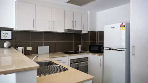Swell Resort Burleigh Heads - Newcastle Accommodation 42